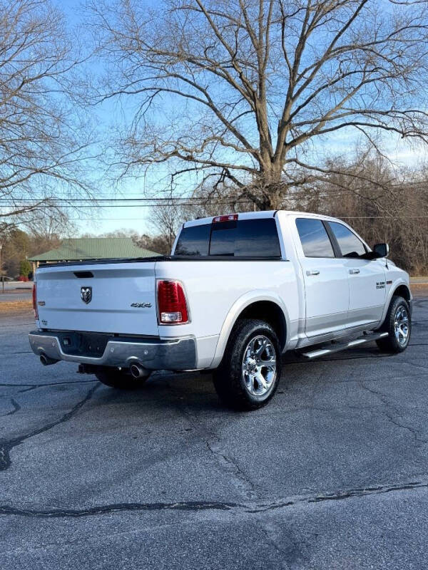 2015 RAM 1500 Laramie