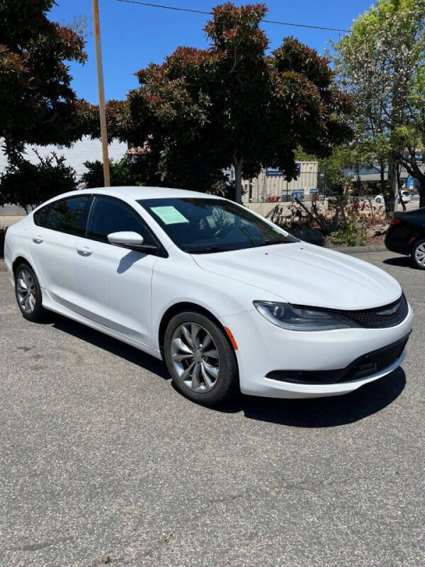 2016 Chrysler 200 S