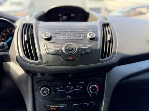2019 Ford Escape S
