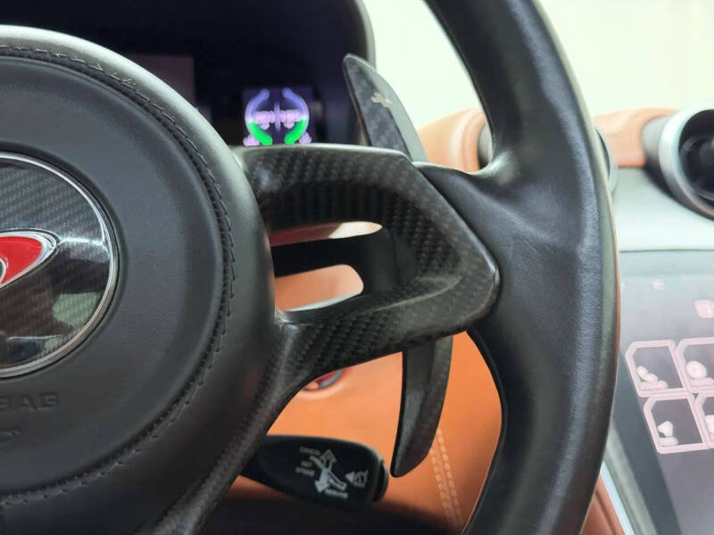 2017 McLaren 570GT