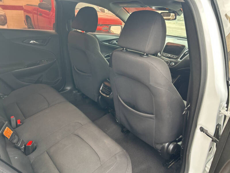 2017 Chevrolet Malibu LT