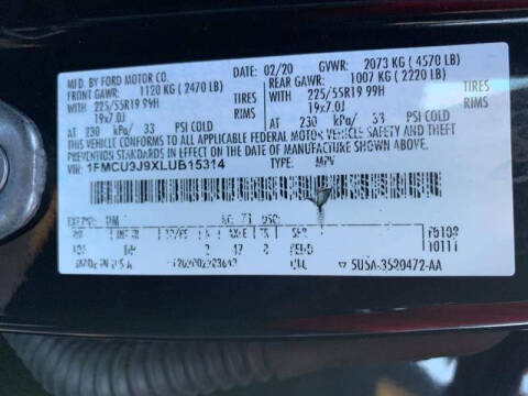 2020 Ford Escape Titanium