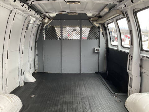 2017 Chevrolet Express 2500