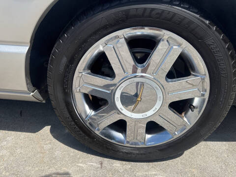 2004 Ford Thunderbird Deluxe