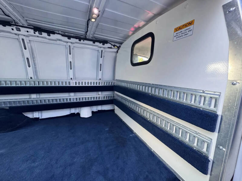 2019 Chevrolet Express 2500