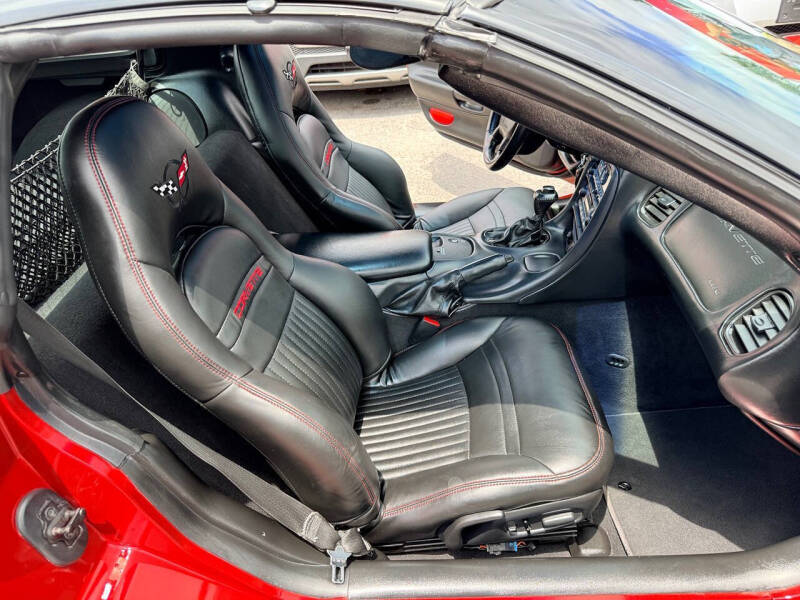 2004 Chevrolet Corvette