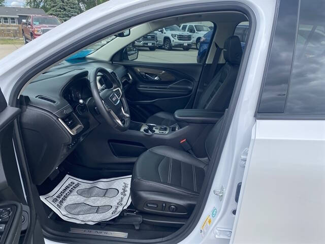 2022 GMC Terrain Denali