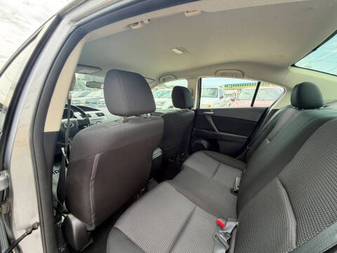 2012 Mazda MAZDA3