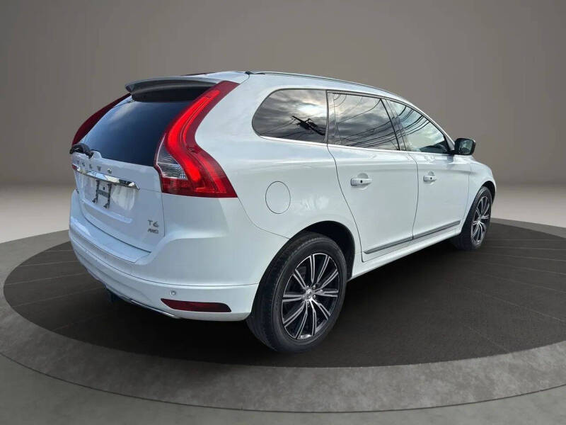 2017 Volvo XC60 T6 Inscription