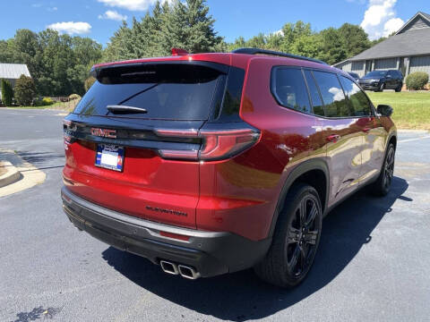 2025 GMC Acadia Elevation