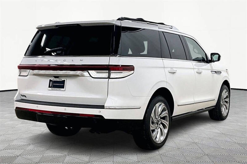 2023 Lincoln Navigator Reserve