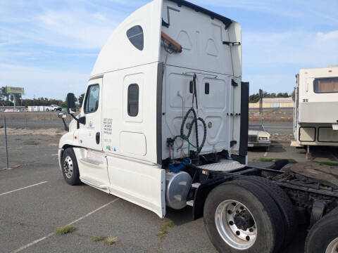 2015 Freightliner Cascadia