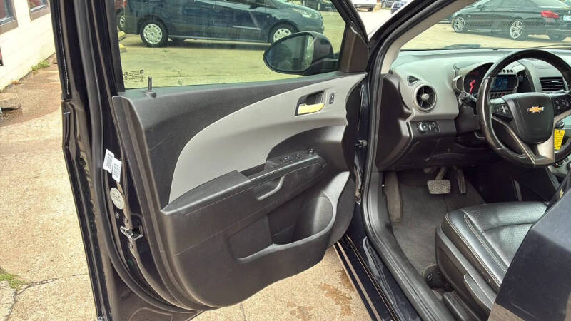 2015 Chevrolet Sonic LTZ Auto