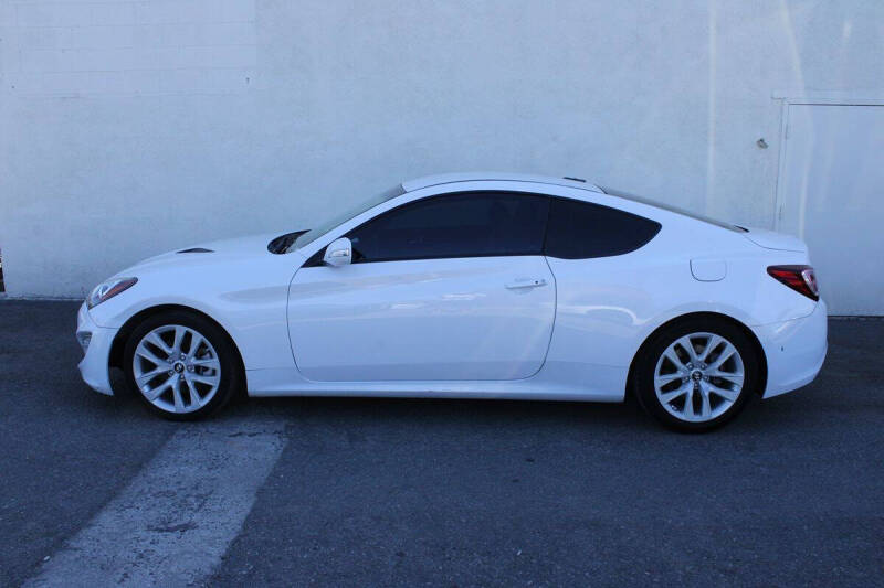 2016 Hyundai Genesis Coupe