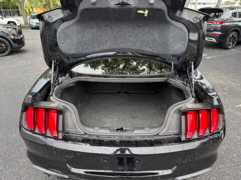 2020 Ford Mustang EcoBoost