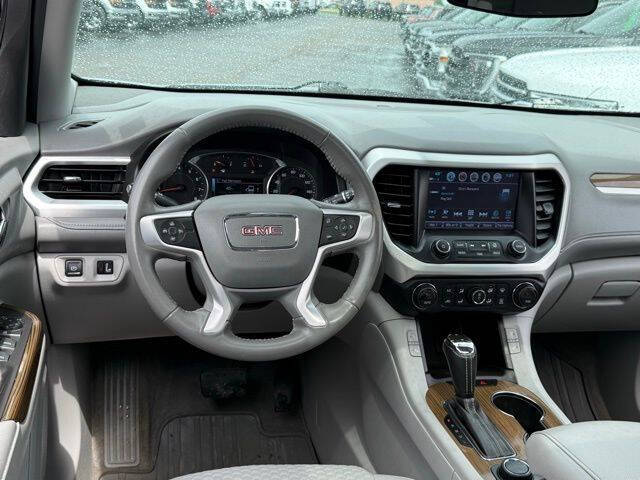 2019 GMC Acadia SLE-2