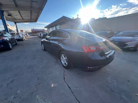 2017 Chevrolet Malibu LS