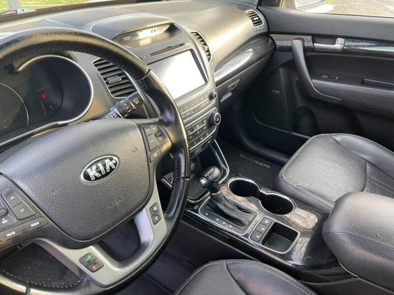 2014 Kia Sorento SX