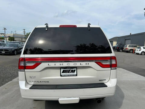 2015 Lincoln Navigator
