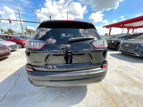 2019 Jeep Cherokee Latitude Plus