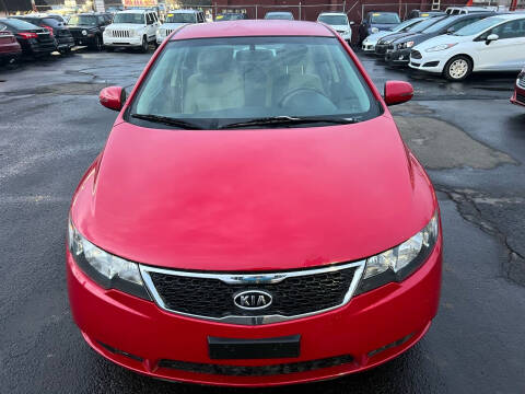 2013 Kia Forte for sale at SANAA AUTO SALES LLC in Englewood CO