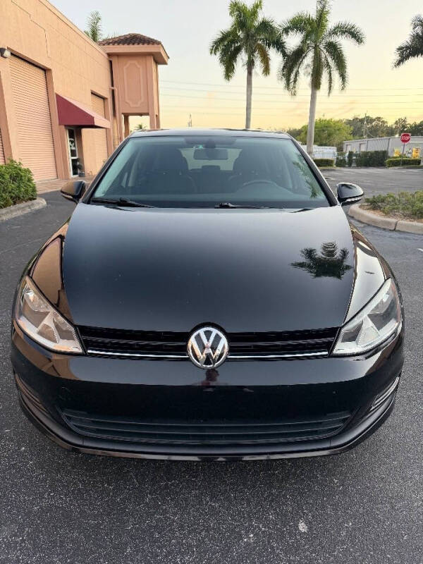 2017 Volkswagen Golf TSI SE