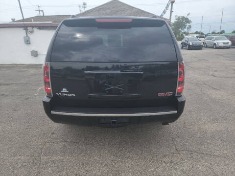 2008 GMC Yukon Denali