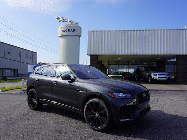 2017 Jaguar F-PACE S