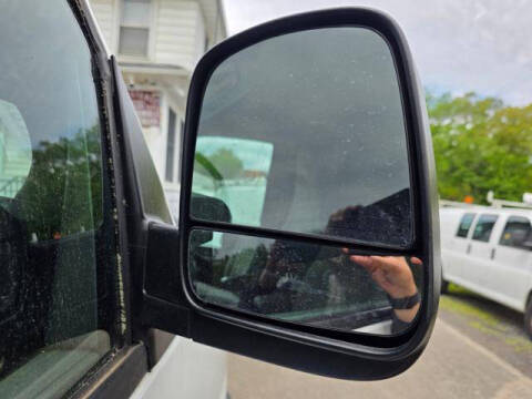 2016 GMC Savana 2500