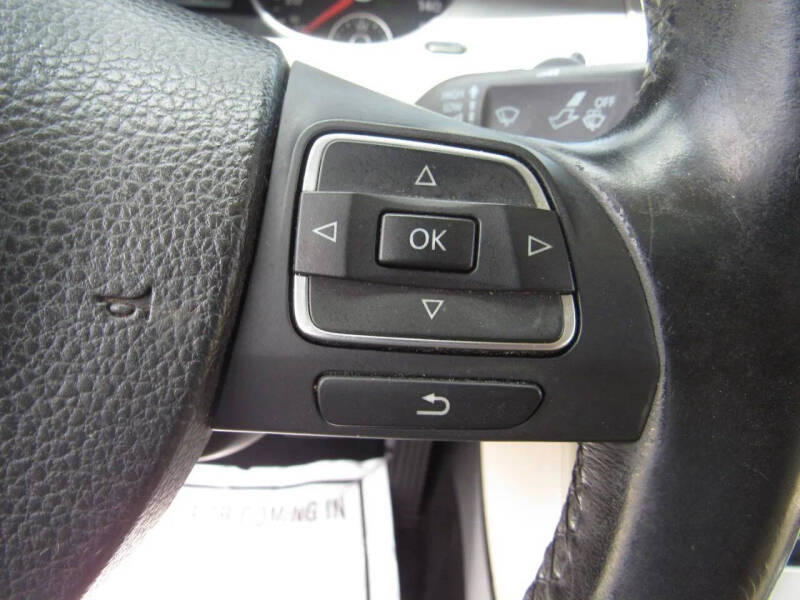 2010 Volkswagen CC Luxury