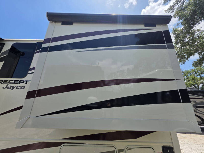 2018 Jayco Precept