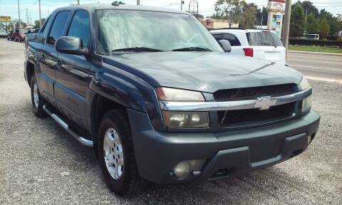 2003 Chevrolet Avalanche for sale at Pinellas Auto Brokers in Saint Petersburg FL