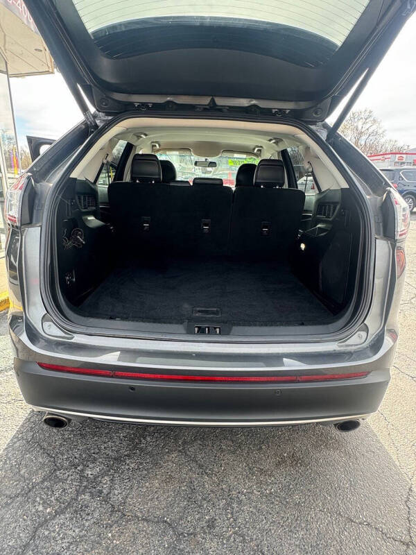 2018 Ford Edge Titanium