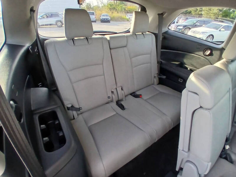 2022 Honda Pilot SE