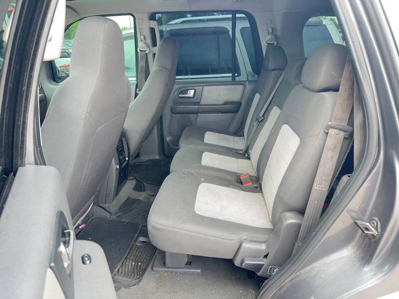 2003 Ford Expedition XLT