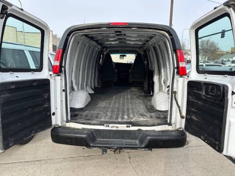 2019 Chevrolet Express 2500