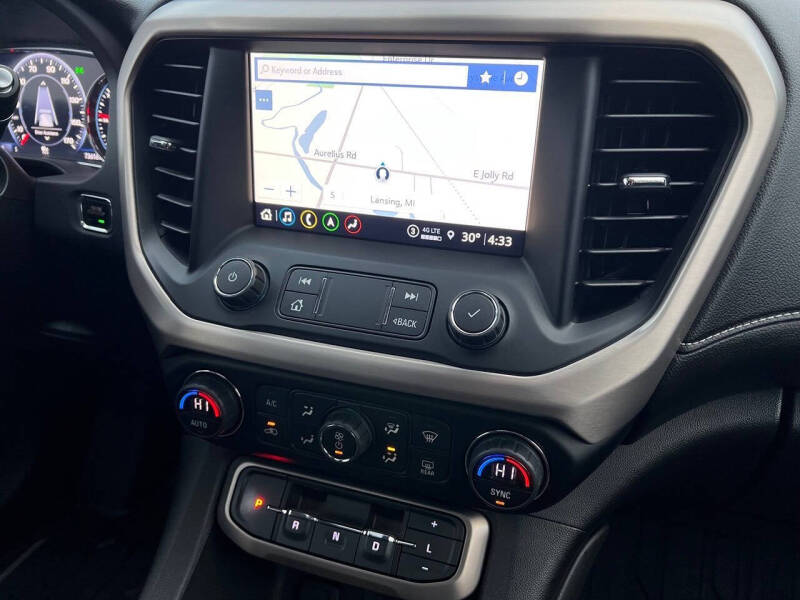 2021 GMC Acadia Denali