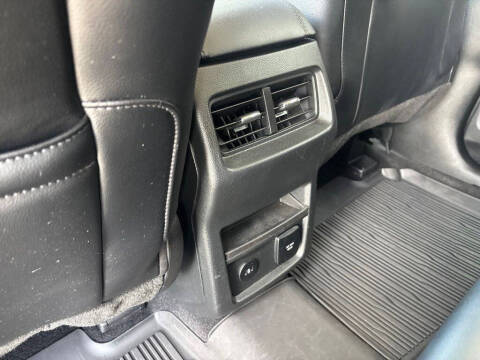 2023 Ford Edge