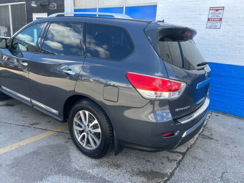 2014 Nissan Pathfinder SL