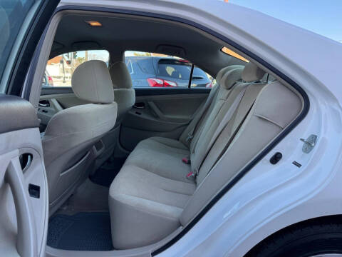 2007 Toyota Camry LE