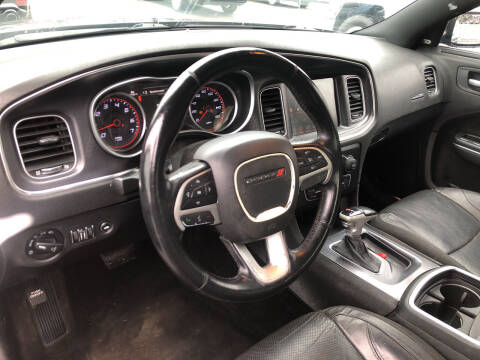 2015 Dodge Charger SXT