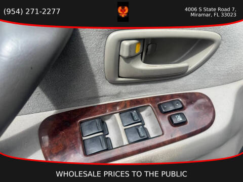 2005 Toyota Sequoia SR5