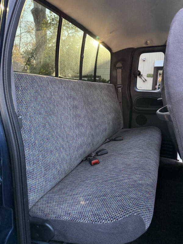 2001 Dodge Ram 1500 SLT