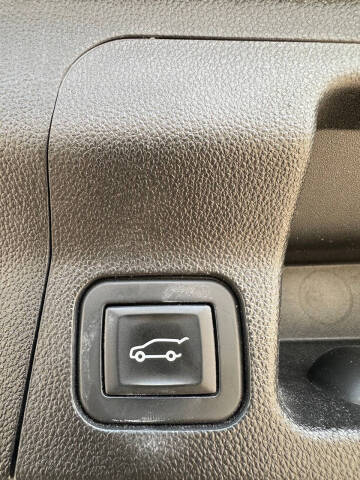 2018 GMC Acadia SLE-2