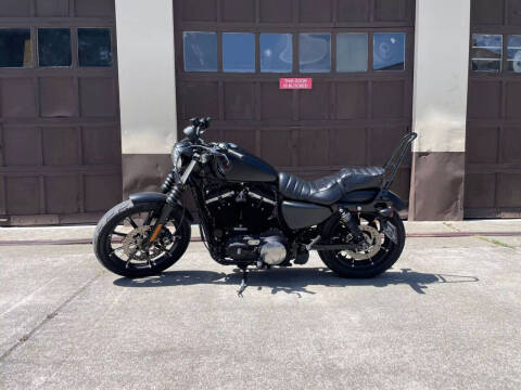 2022 Harley-Davidson XL883N Iron 883