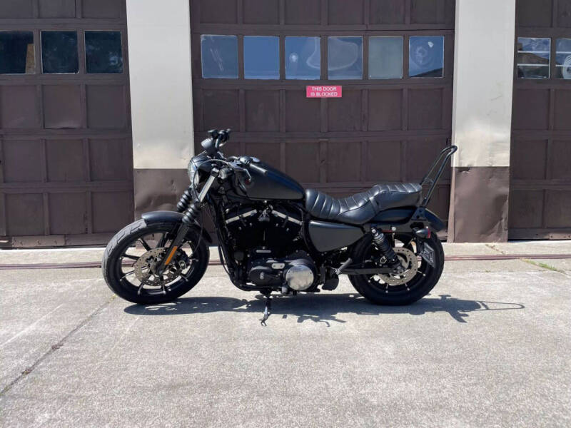 2022 Harley-Davidson XL883N Iron 883