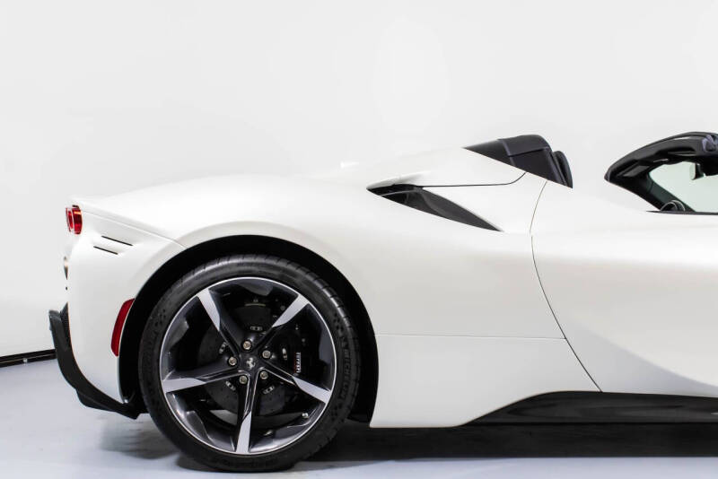 2024 Ferrari SF90 Spider