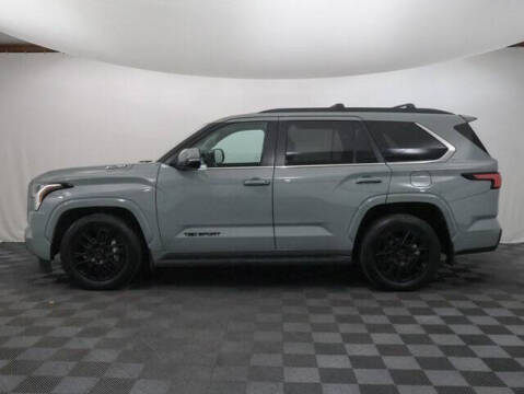 2024 Toyota Sequoia SR5