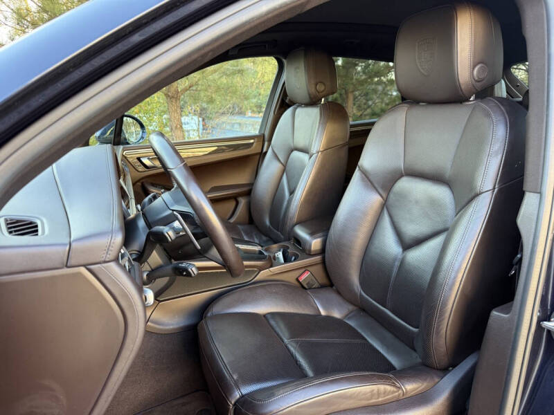 2019 Porsche Macan S