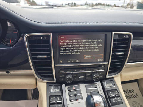 2012 Porsche Panamera 4